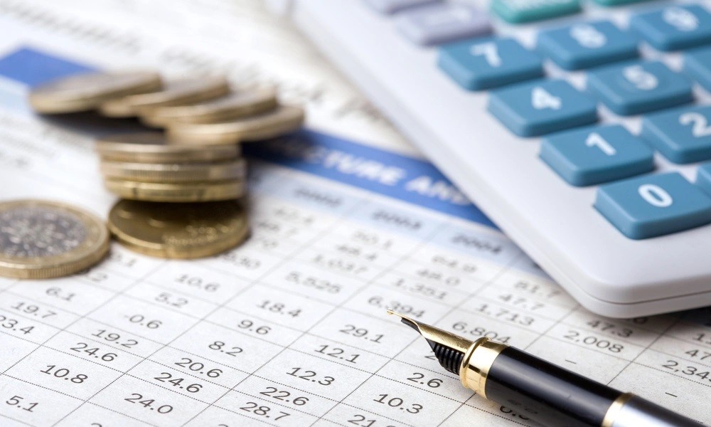 CURSO MONOGRÁFICO SOBRE EL IMPUESTO DE SOCIEDADES